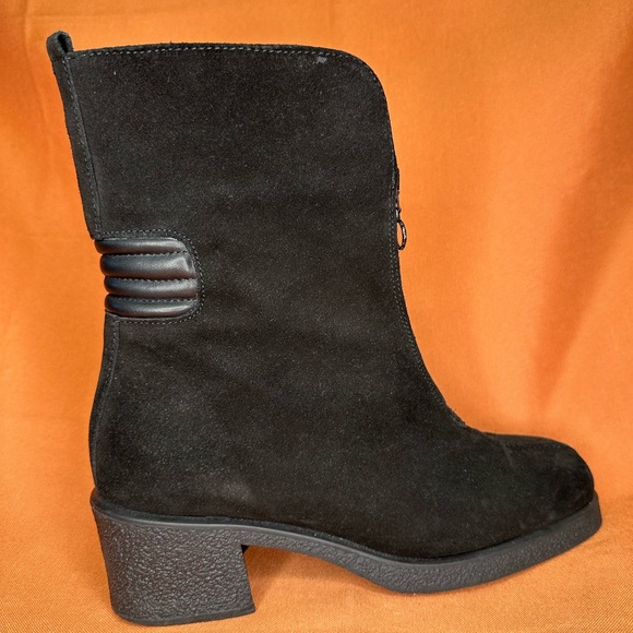 EUC Aquatalia Waterproof Suede Boots - Sz 9.5 - Picture 11 of 16